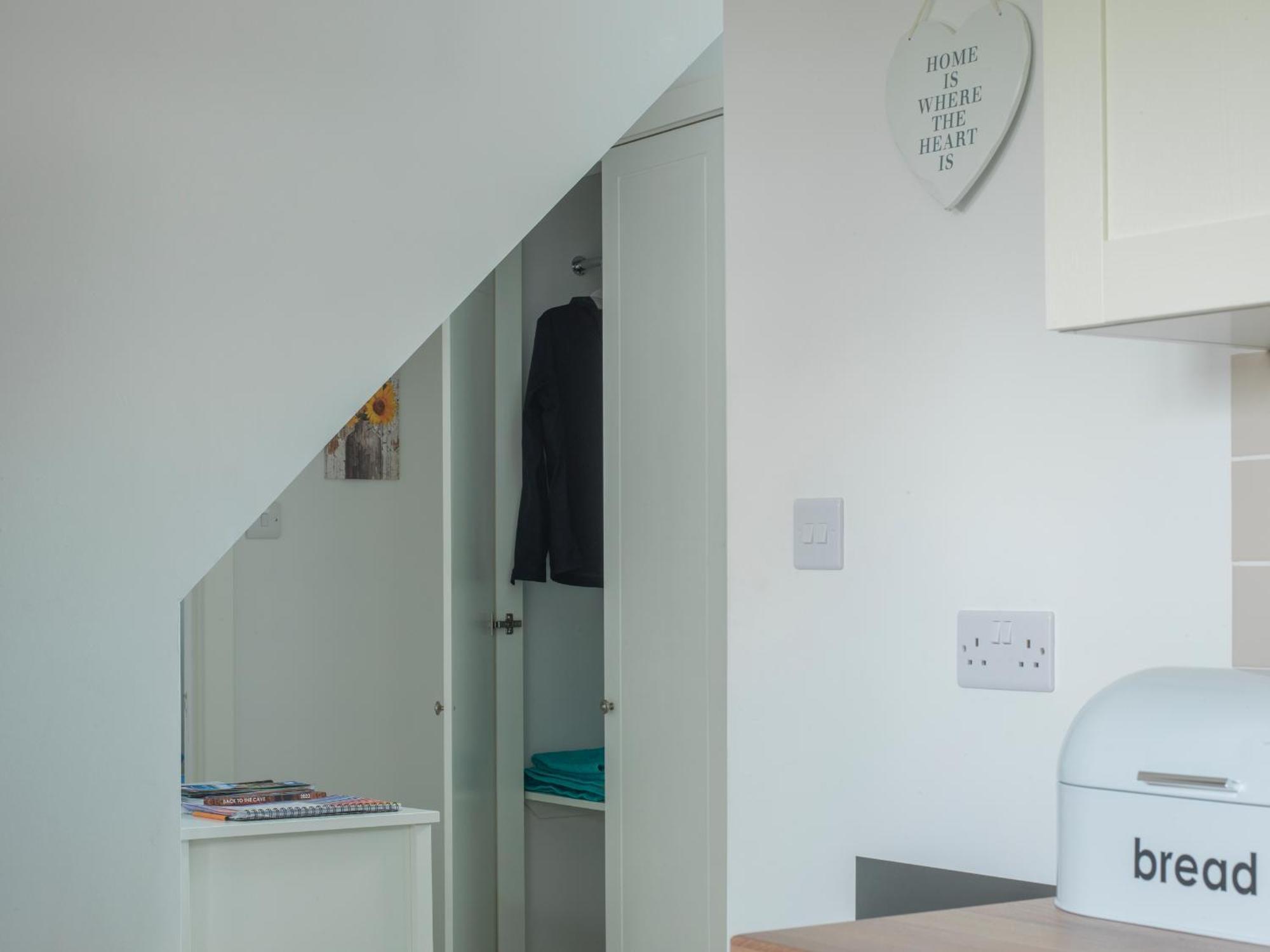 Stunning Modern Apartment In The Cotswolds Chalford Екстериор снимка